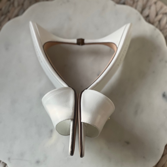 NEW GUCCI w/COA Mirabelle Mid Heel Slides Size 9 - Picture 10 of 17